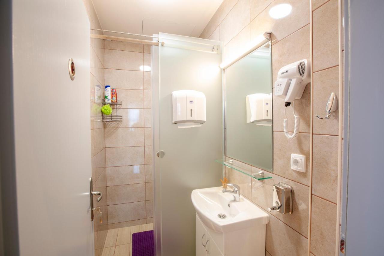 Hostel Amd Βελιγράδι Εξωτερικό φωτογραφία