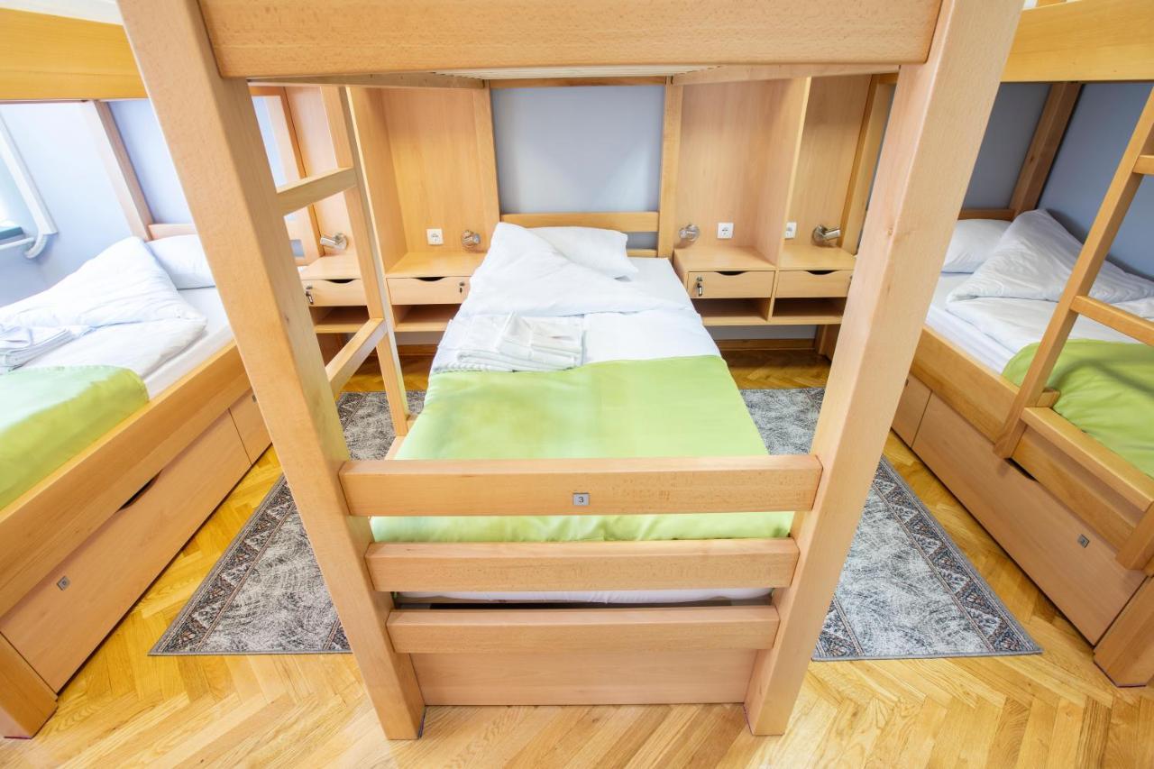 Hostel Amd Βελιγράδι Εξωτερικό φωτογραφία