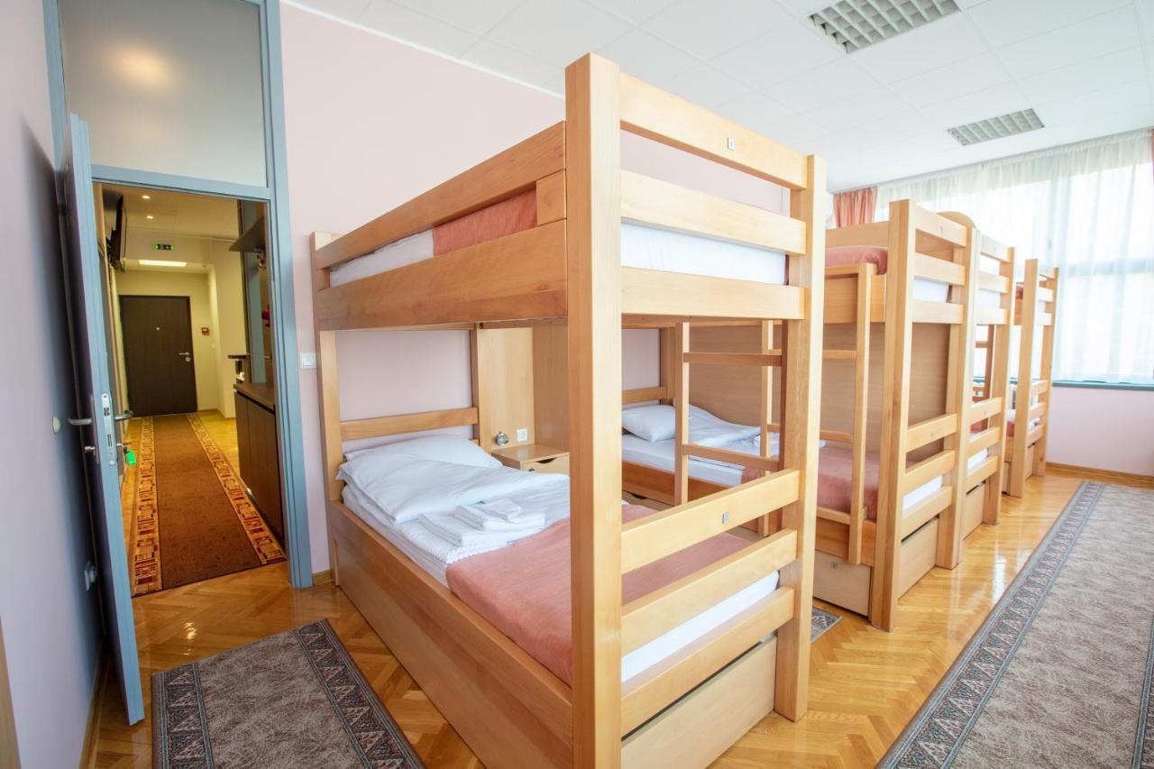 Hostel Amd Βελιγράδι Εξωτερικό φωτογραφία
